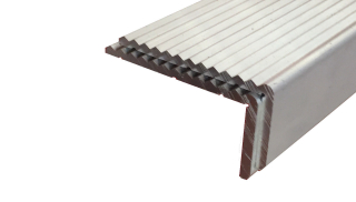 Hliníkový dekoratívny/drážkovaný uhol 40x20x2.5 2m