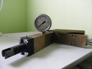 Hydraulický napätie