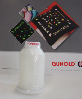 Fluorescenčné závity výšivky Gunold White vyšíva