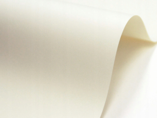 Lessebo papier 240g Smooth Slonovina 100 listov A4