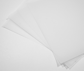 Dekoratívny papier zlatá hviezda 160g Kalka Biała 10A3