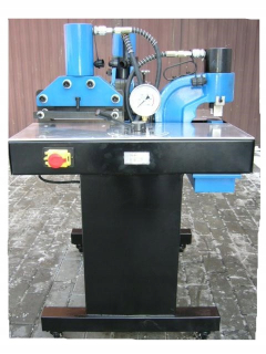 Lis, gilotína - Elektrocentrála Weber Energy 2500 AVR 2,2 kW