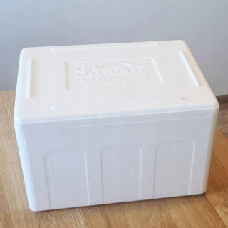Boxy na jedlo a nápoje - Silikónová forma na pečenie šišky - 12 ks.