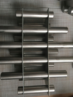 Oddeľovač kovu, magnet MR-9, magnetický rošt