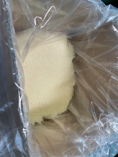 Plast PLA Ingeo 4043D granulovaný kartón 30kg