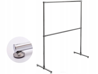 Zvesenie odevov 1,5x1,8 m Štátne vešiaky C1