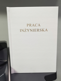Výtlačok a nastavenie inžinierskeho práce Navy modrý trblietky