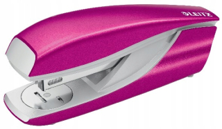 Kancelárska zošivačka - Leitz Wow Pearl 5502 Pink zošívačka 30k