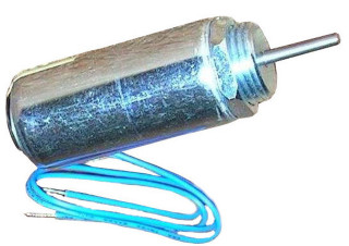 Tlačný solenoid 12V 10W na 22N + pružina