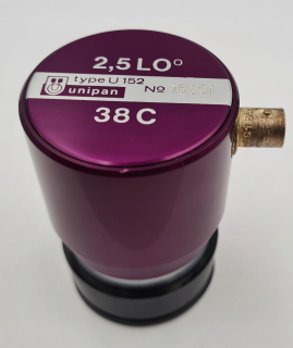 Unipan hlava na 152